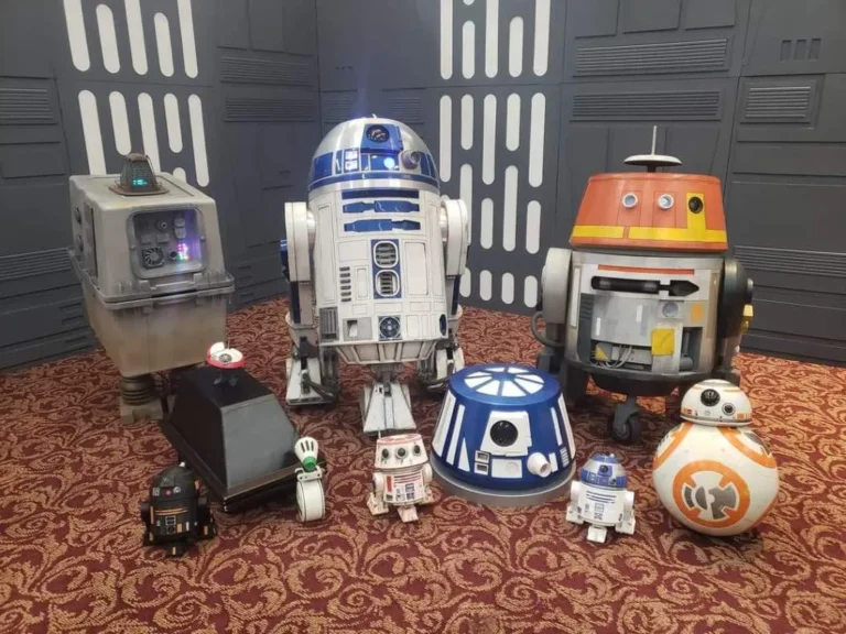 Discover the Creative World of Star Wars Droid Builders